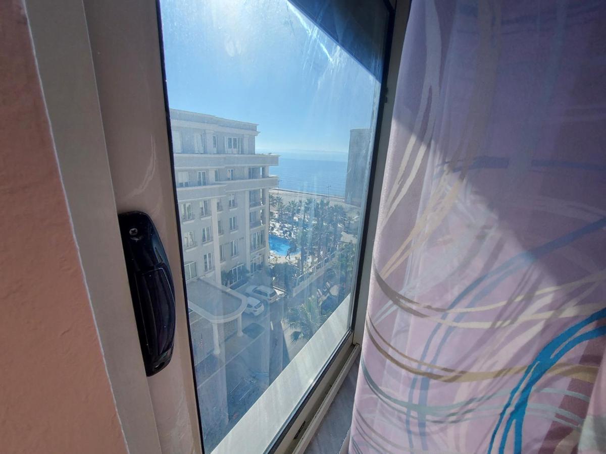 Bral Apartments 8 Two-Bedroom Beachfront Durrës 外观 照片